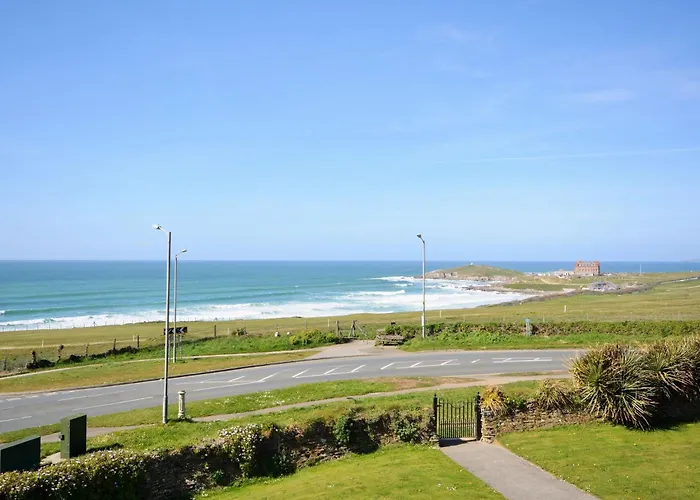 3 Bed In Newquay Headl